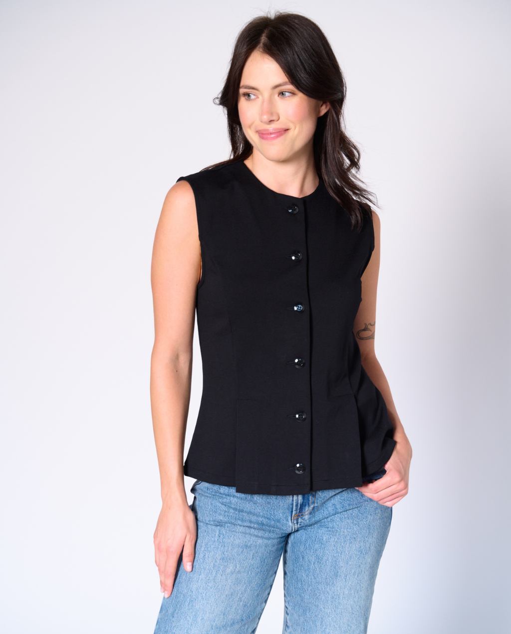 Tara Vest