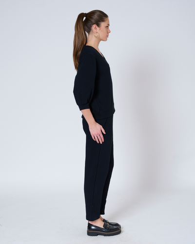 Anja V-neck sweatshirt