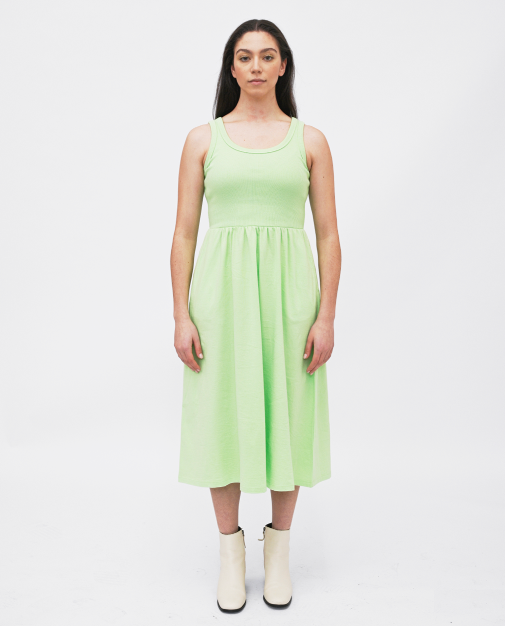 Aashvi midi dress
