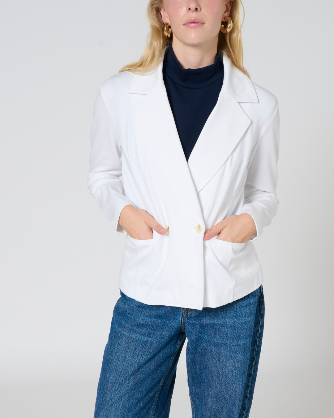 Adie Blazer
