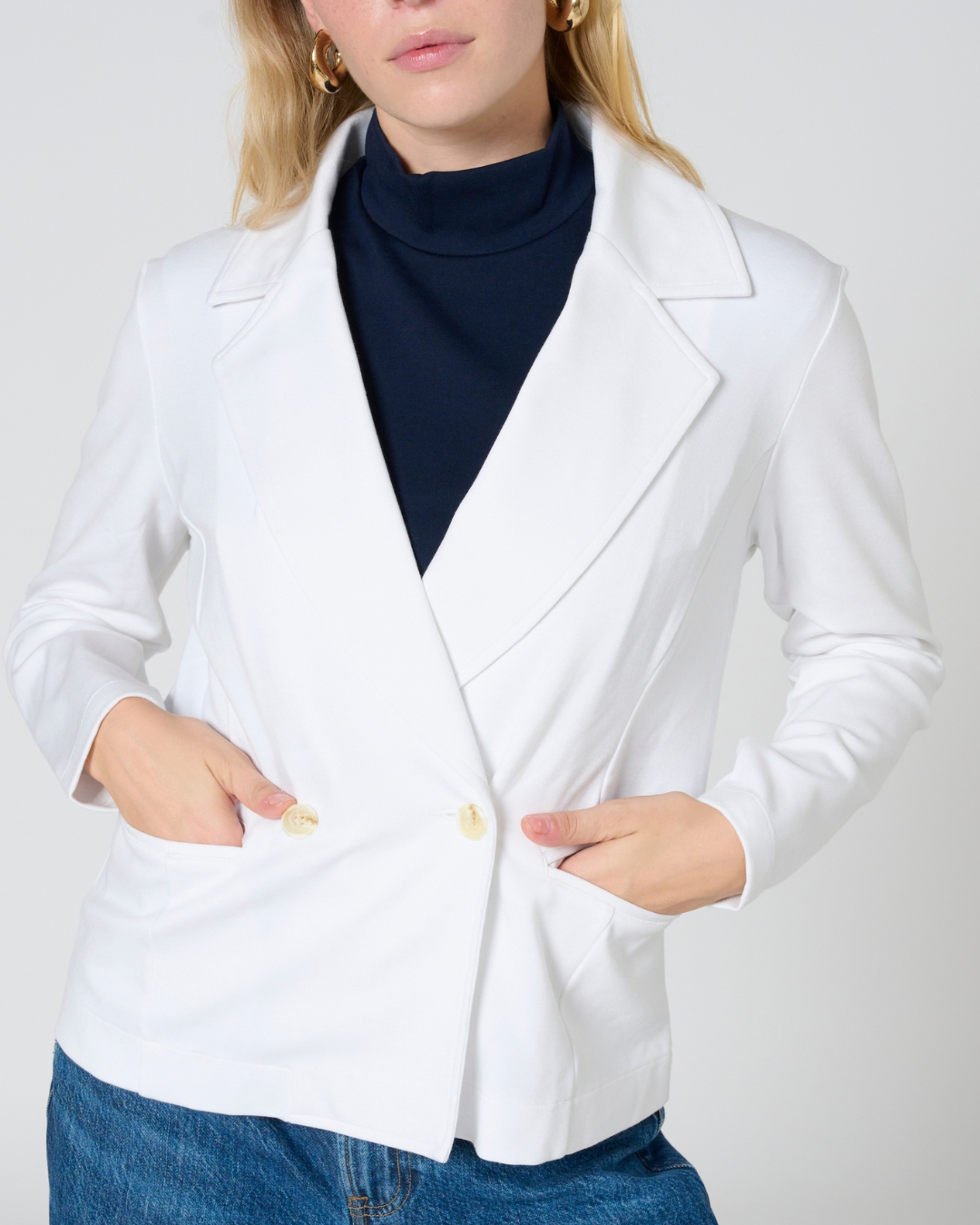 Adie Blazer