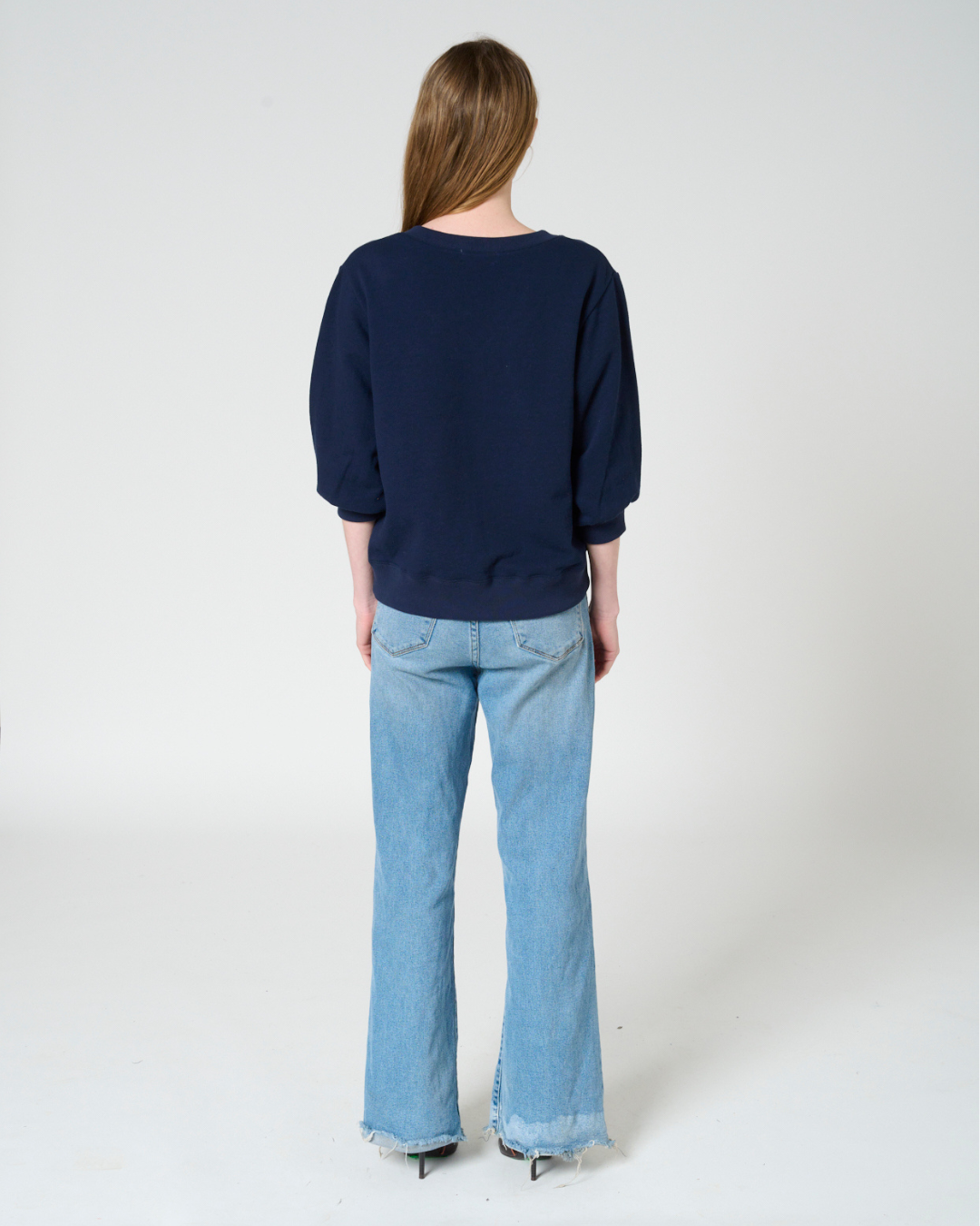 Anja V-neck sweatshirt