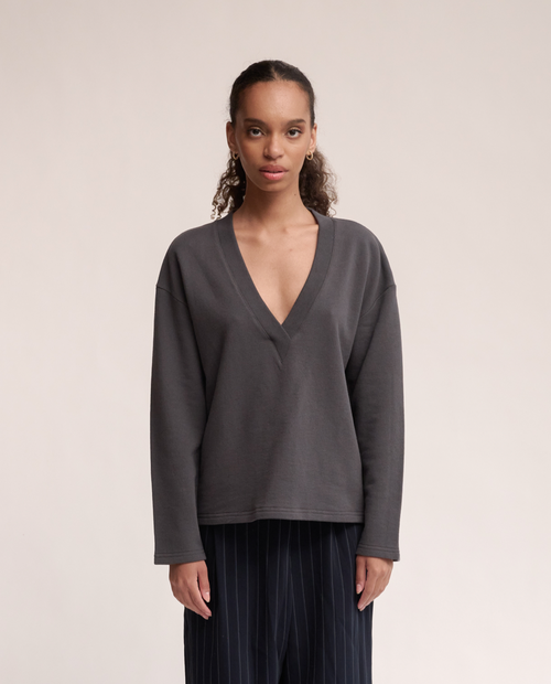 Aoife V-neck top