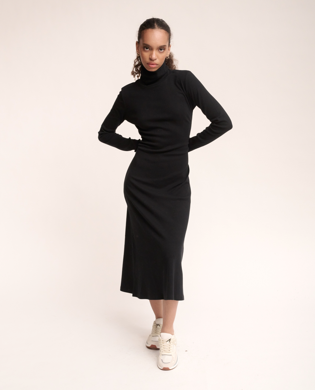 Carolena midi dress