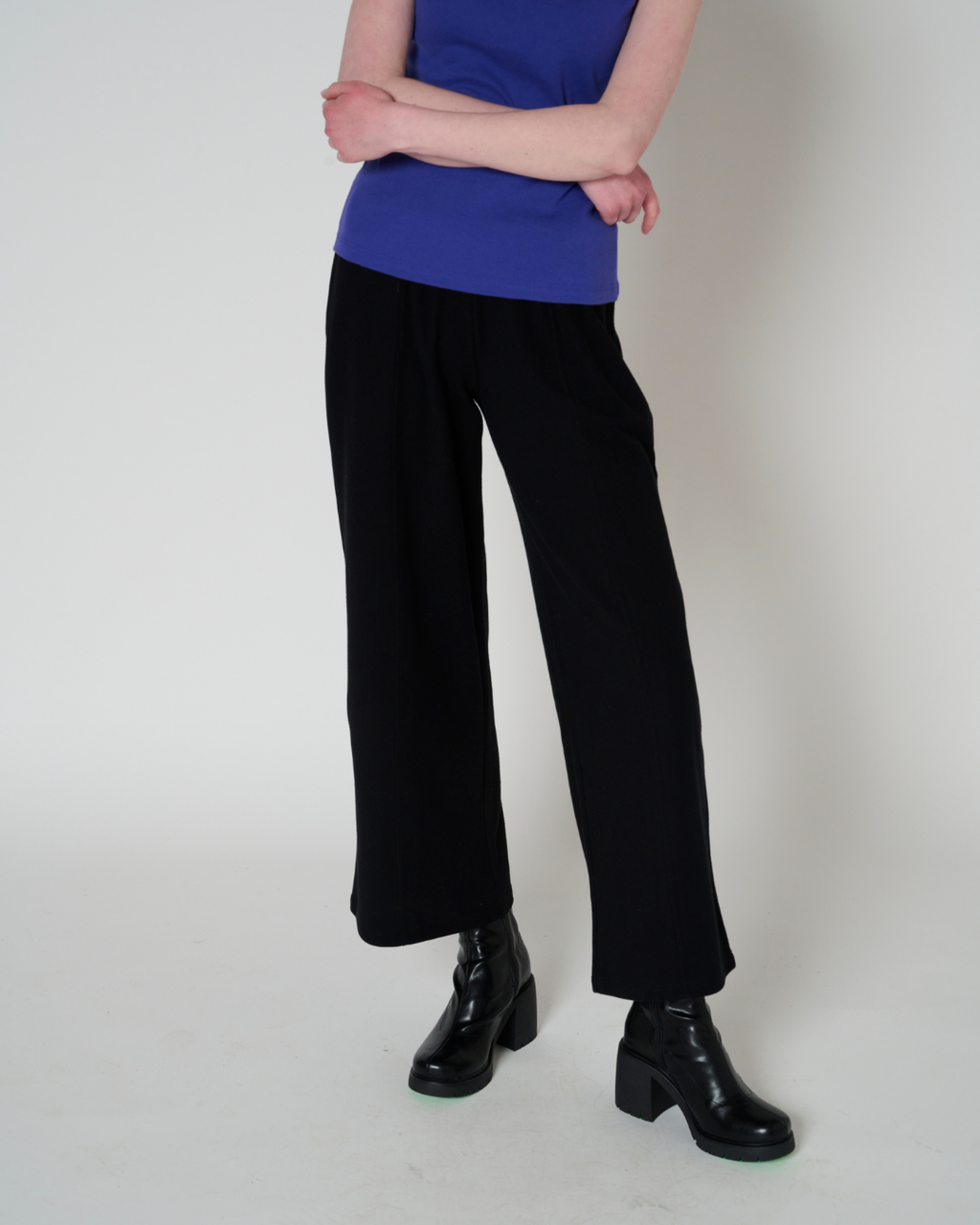 Gvongvi seam pants
