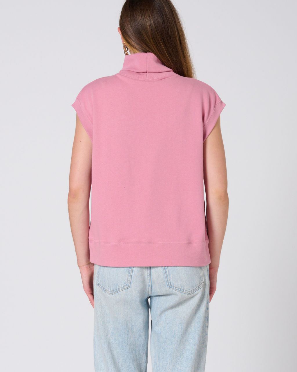Jill High neck Vest