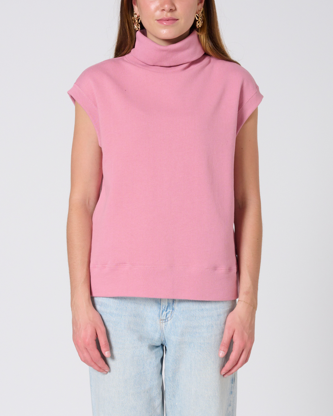 Jill High neck Vest