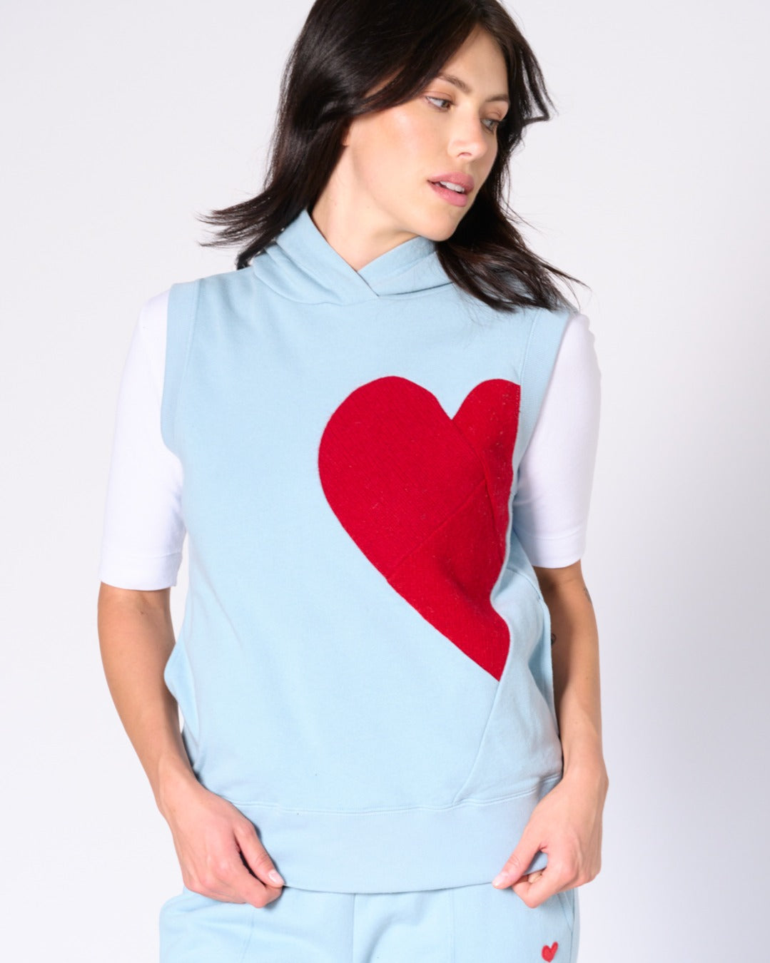 Chery sleeveless hoodie Top