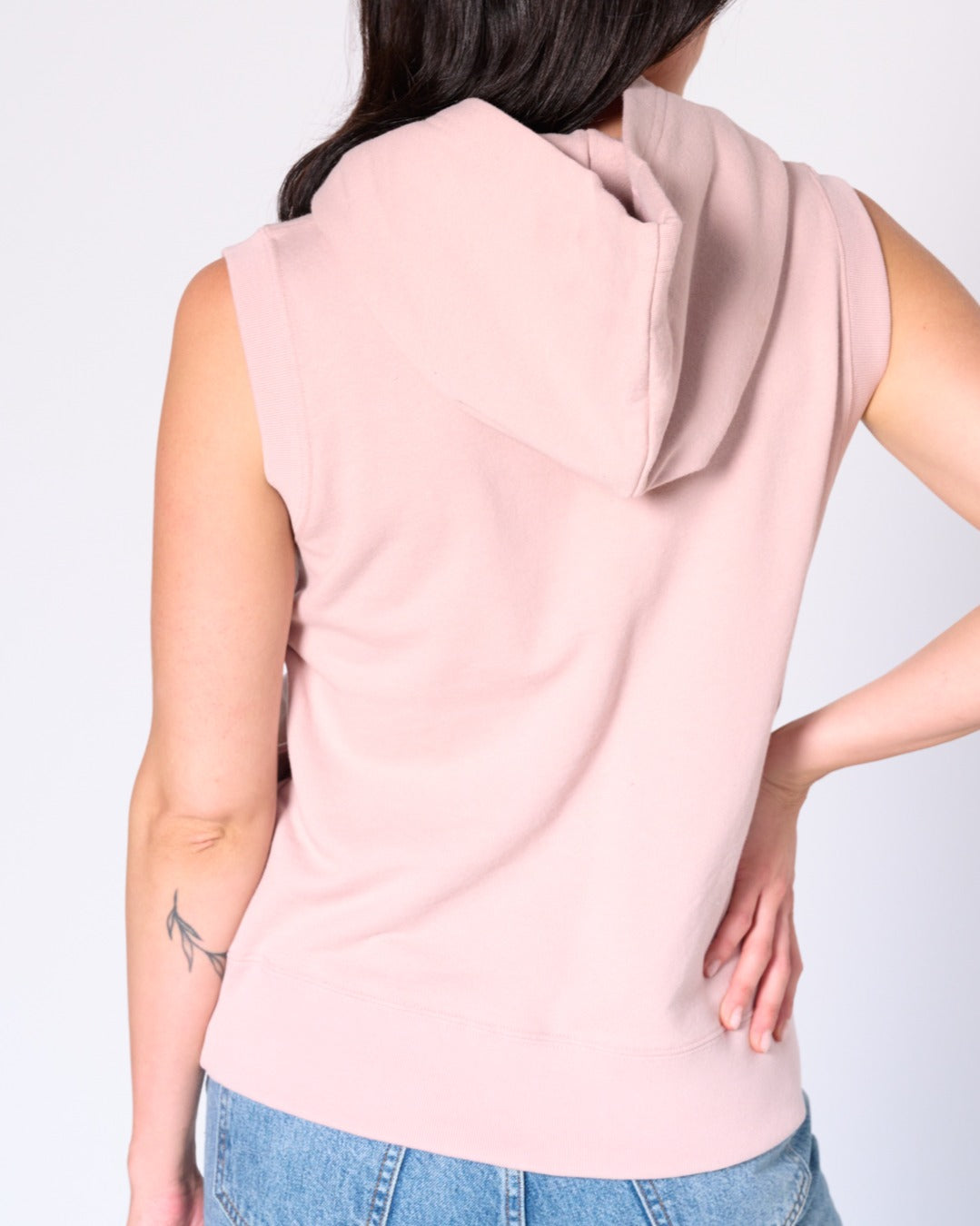 Chery sleeveless hoodie Top