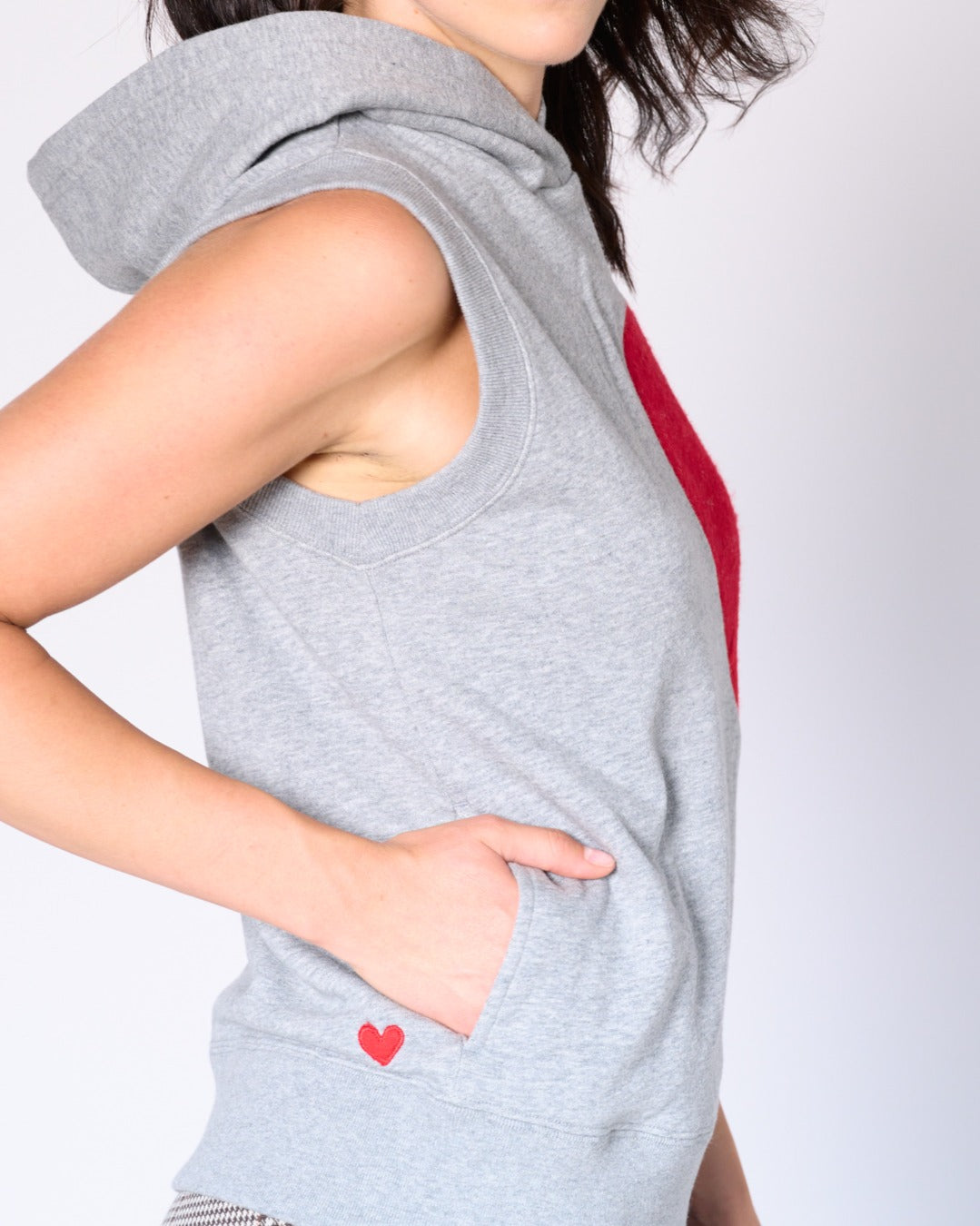 Chery sleeveless hoodie Top