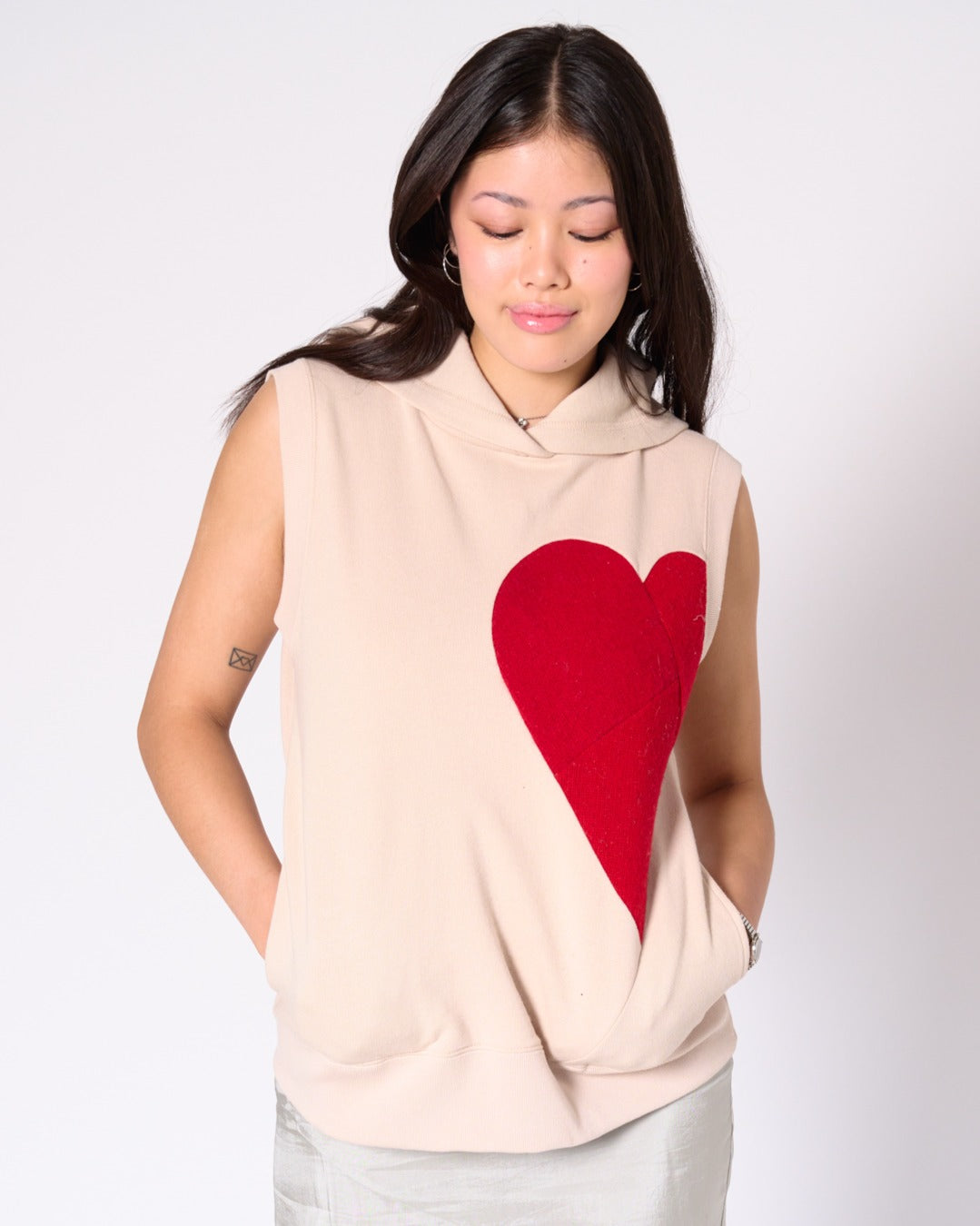 Chery sleeveless hoodie Top