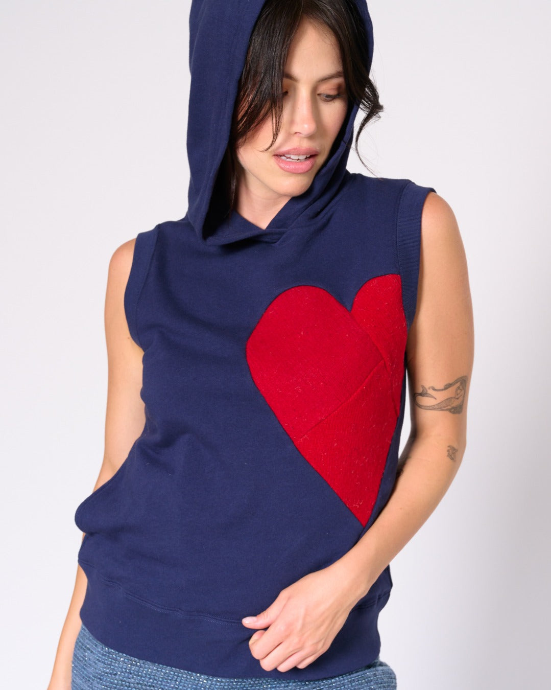 Chery sleeveless hoodie Top