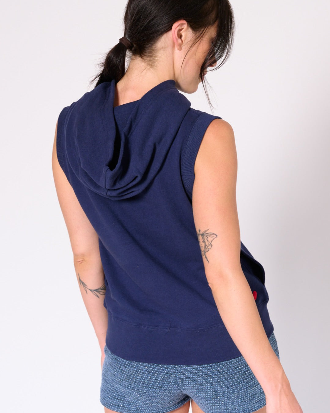 Chery sleeveless hoodie Top