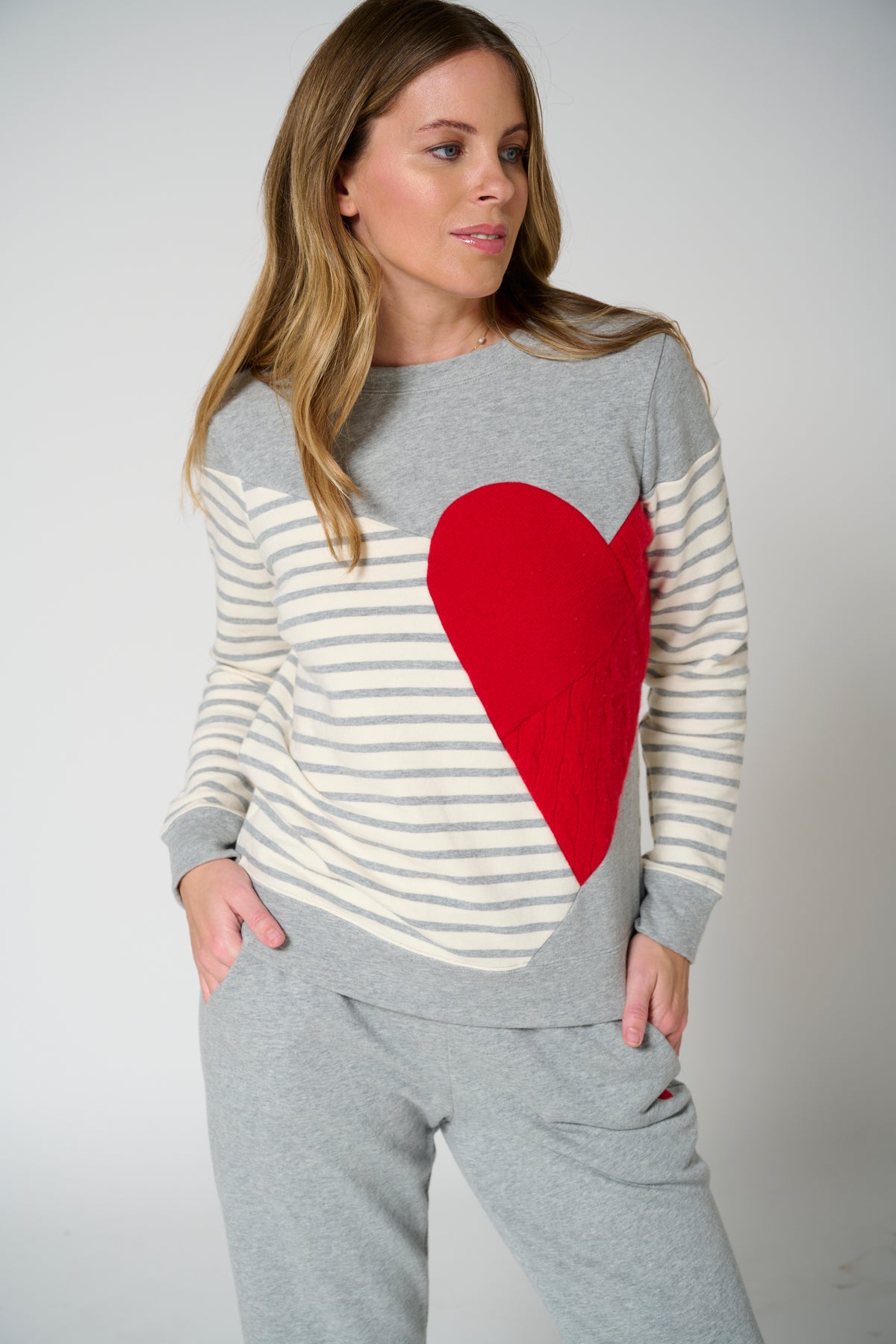 Momiji stripe sweatshirt