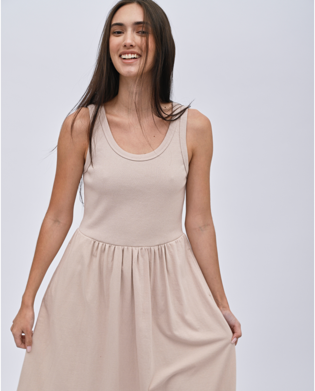 Aashvi midi dress