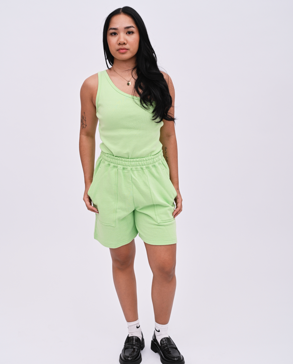 Satya sweatshorts