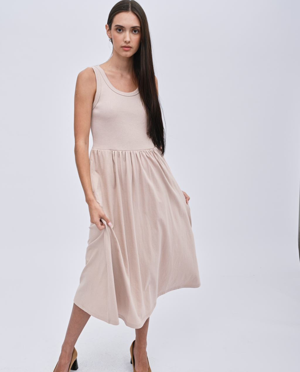 Aashvi midi dress