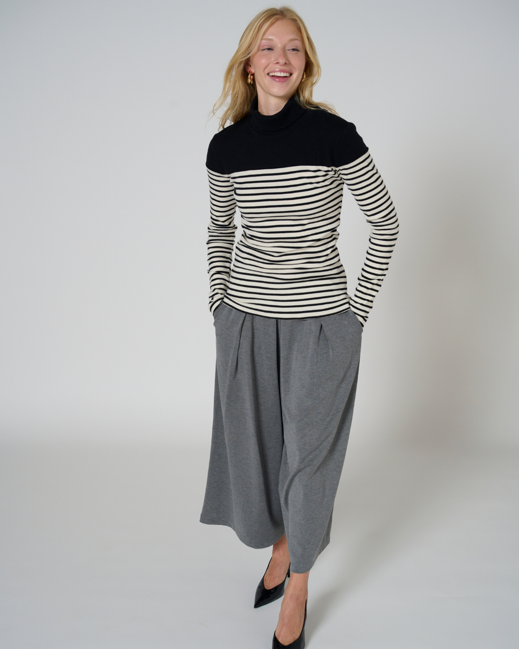 Rae Flare pants
