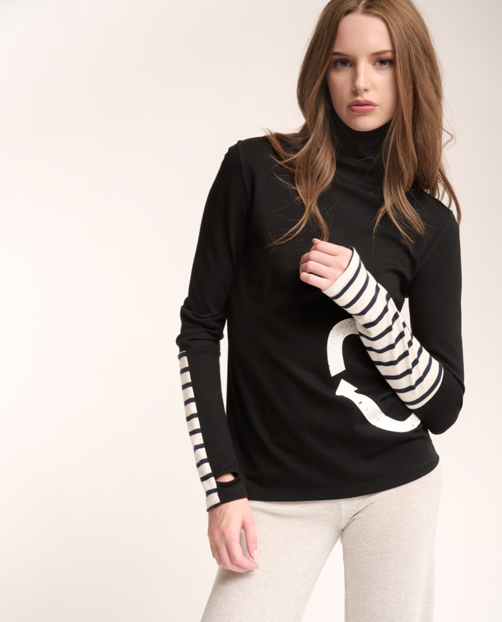 Queen Elizabeth Turtle Neck