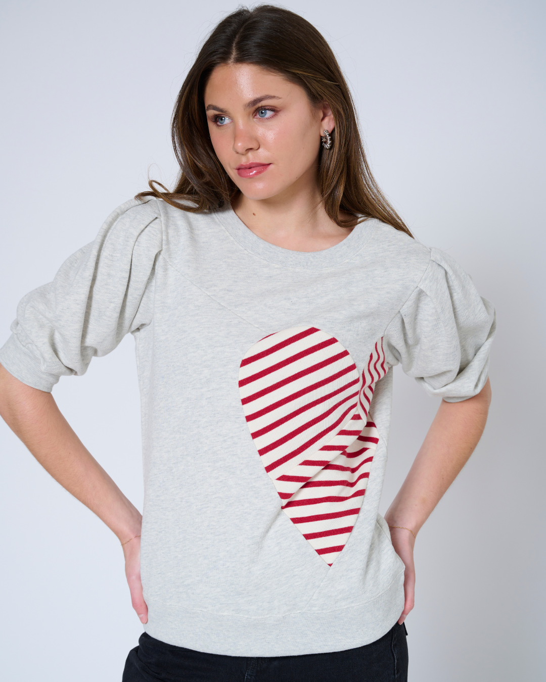 Maitreyi Sweatshirt