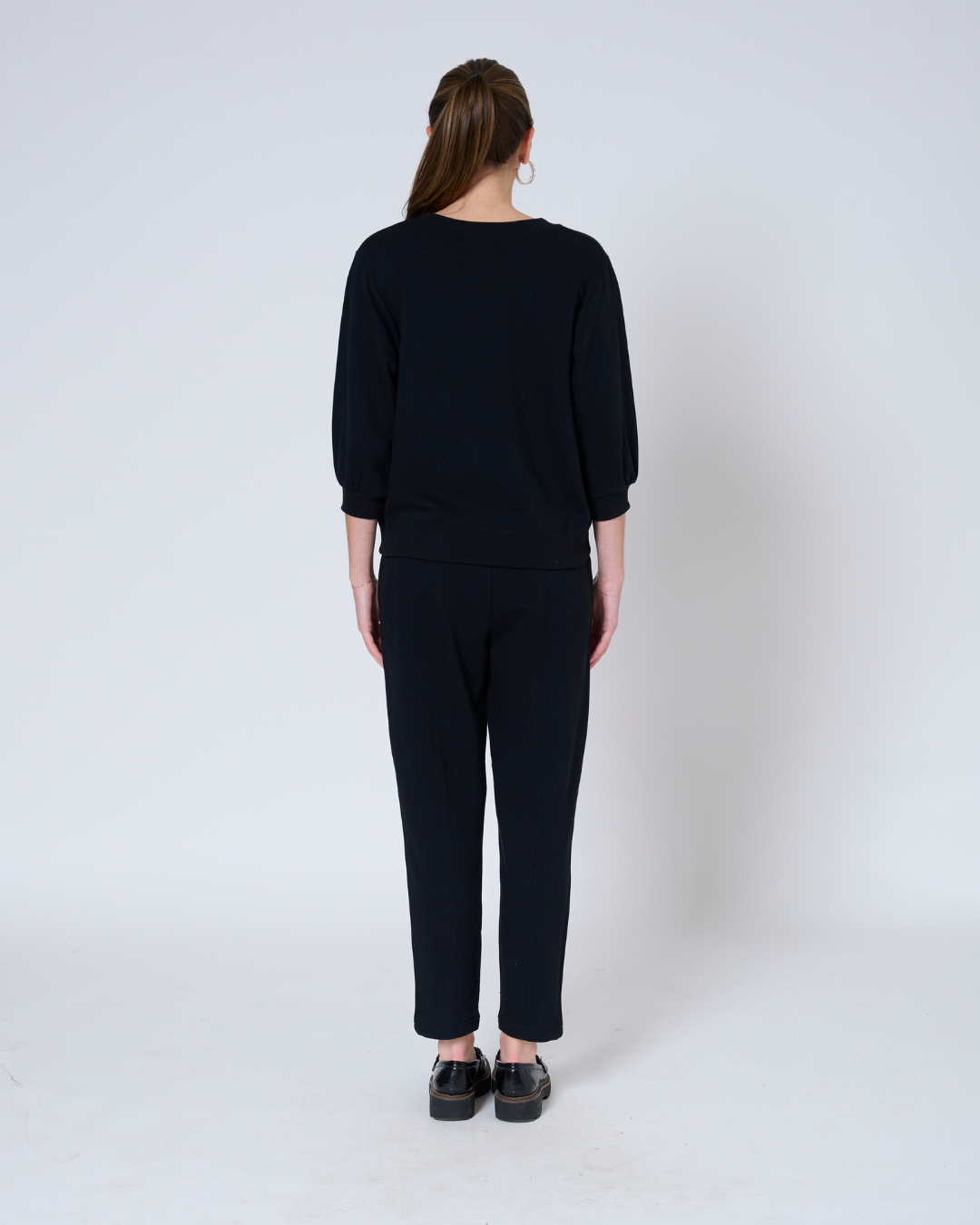 Anja V-neck sweatshirt