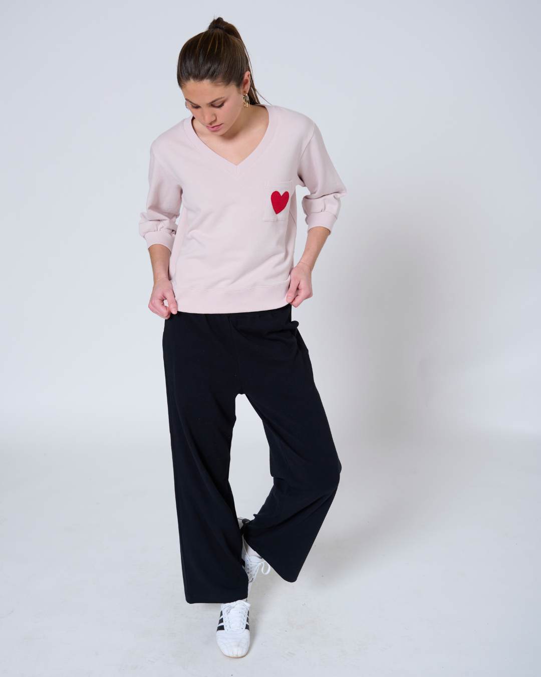 Anja V-neck sweatshirt