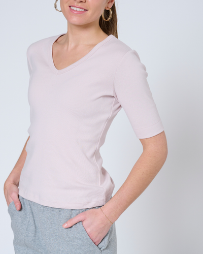 Signa V-neck Top
