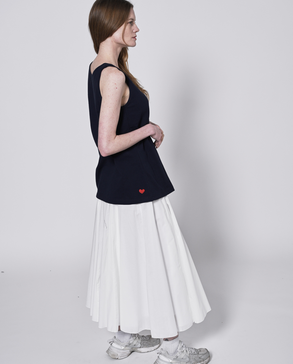 Estelle swing top