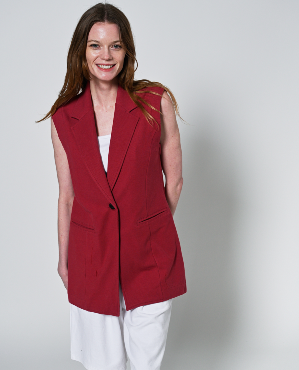 Brandie sleeveless Blazer