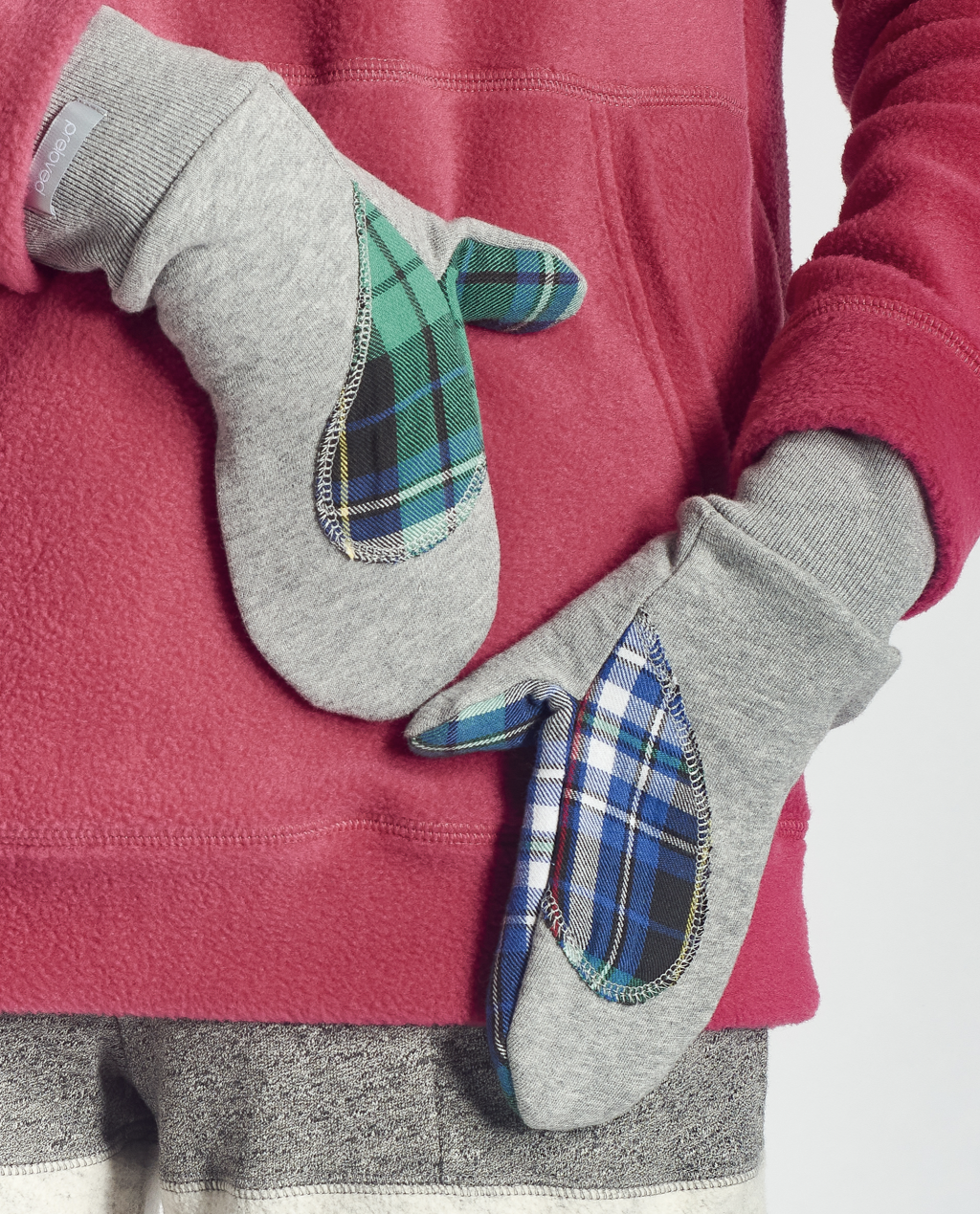 Ariel Mitts in black with Upcycled Flannel