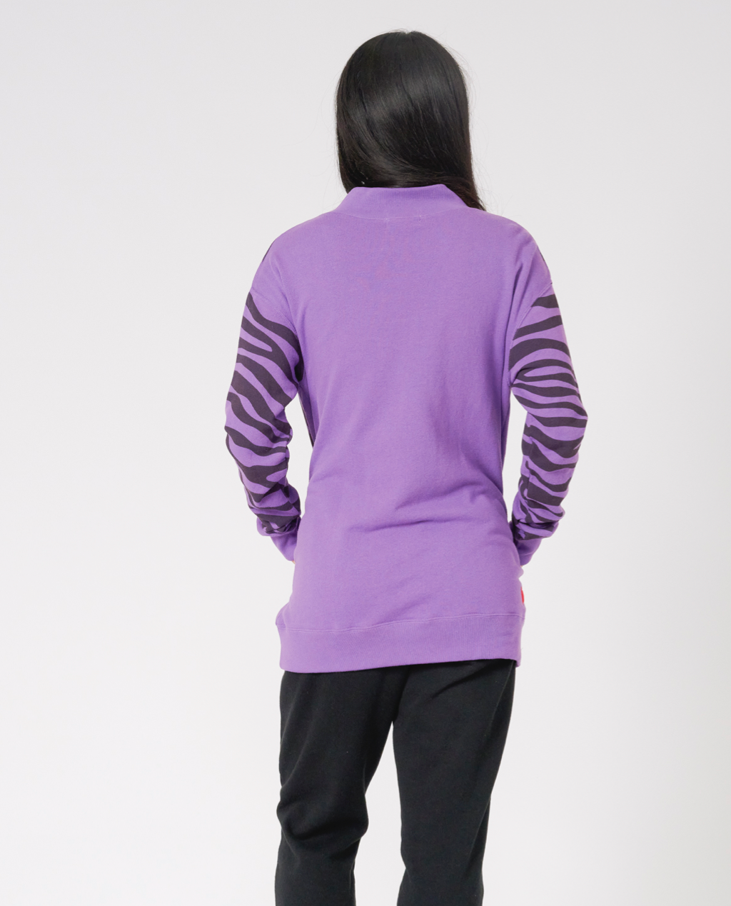 Tola V-Neck Sweatshirt